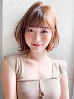 キリ 表参道(kyli)&nbsp;愛され小顔黒髪小顔カットセミディ艶感外ハネボブ薄めバング