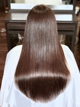 ルーツ(roots) つや髪・Whiteブラウン