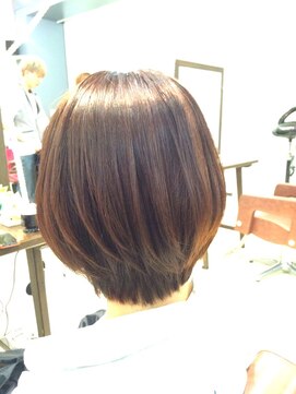 ビール 渡辺通店(BEER) お客様スタイル イルミナカラー+カット