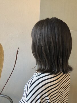 コル(coru) ミディアム×ダークアッシュ