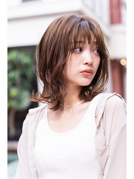 ケイト(kate) [kate] 大宮　キャラメルブラウン×ハネ感ミディ