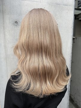 エヴァー(ever) マッシュ/くびれヘア/ビタミンカラー[表参道駅/原宿駅]