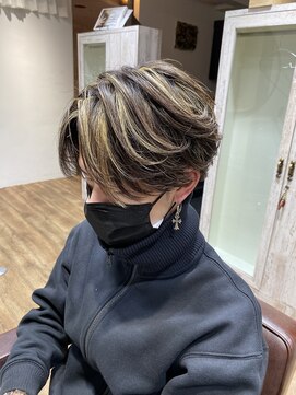 アグラン 梅田本店(a Gland) メッシュキャップハイライト