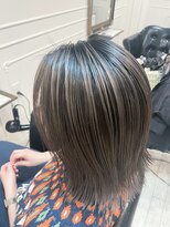 シーバイラヴィズム けやき通り2号店(Sea by LUVISM)&nbsp;ミディアムロブ×バレイヤージュ