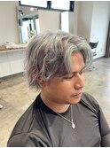 ホワイトシルバーとペールブルーデザインカラーダブルカラー