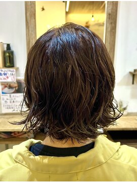 クオリア(QUALIA) カジュアルコールドパーマボブ