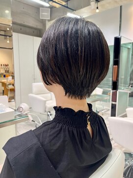 レンジシ オモテサンドウ(RENJISHI omotesando) ナチュラル丸みショート