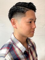 ディスイズバーバーセカンド(THIS IS BARBER 2nd)&nbsp;サイドパート　フェードカット　ショート　バーバースタイル