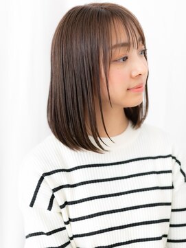 ドクターズサロン LAB 小山店 暖色系カラーツヤ髪シースルーバング小顔ボブd小山20代30代40代