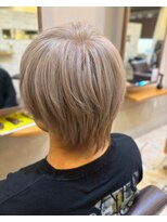 ミュミュ(mu-mu)&nbsp;似合わせカットミルクティーベージュ1.29