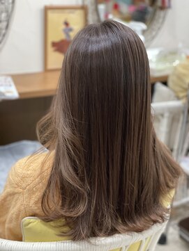 レリー ヘアアンドリラクゼーション(Rely hair＆relaxation) カット+リポソームトリートメントカラー
