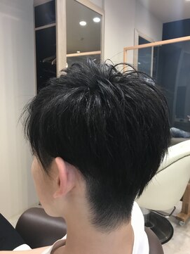 ヘアサロンアンドヘアメイクディー(hair salon hair make D) 20代30代40代/ビジネス/ニュアンスマッシュ/ソフトツーブロック