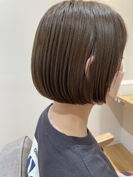 エティカ(Atika) ぷつっとボブ