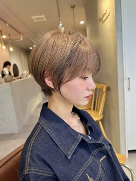 ナンバー 六本松(Number) 大人可愛い20代30代40代ショートボブ/ハイトーン/ケアブリーチ