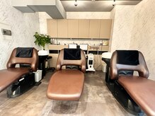 エクラート ギンザ 銀座店(ECLART GINZA)の雰囲気（全席フルフラットの"YUMEシャンプー台"を採用。癒しの空間☆）