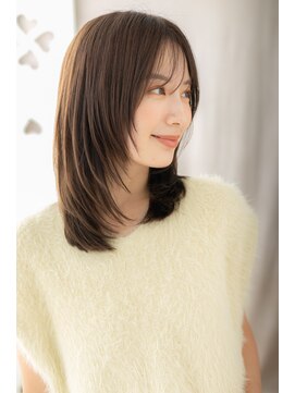 カバーヘア ブリス 川口(COVER HAIR bliss) ミルクティーアッシュ小顔前下がりレイヤーカットZ川口30代40代