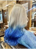 あやか流！ホワイトカラー×ブルーグラデーション