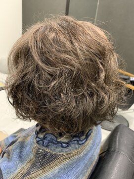 ディティール(Detail) ショートボブ×ルーズムーブ