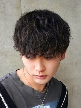 トゥイン 八王子(TWIN) メンズマッシュツイストスパイラルパーマ