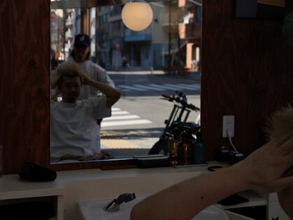 ラフカッターズ 立川店別館の写真