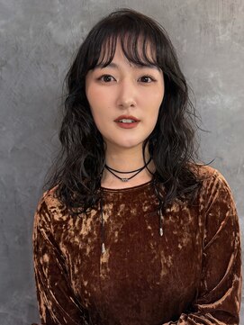 ザ ドッツ(THE DOTS) ミディアムパーマ ニュアンスパーマ セミロング