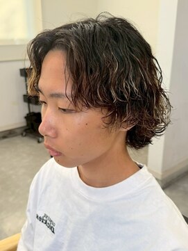 フゥ 宇都宮戸祭(FeU) 宇都宮メンズカットメンズパーマ波巻きスパイラルパーマツイスパ