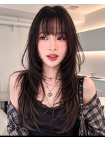 ノラ ウメダ(NORA UMEDA) Y2Kハッシュカットレイヤーカット小顔カットグランジ平成