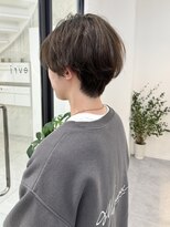 エブリ(evri)&nbsp;クセをいkしたショートボブスタイル