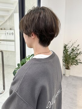 エブリ(evri) クセをいkしたショートボブスタイル