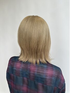 ヘア イノウエ HAIR INOUE 外ハネ レイヤーボブ
