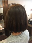 シンプルラインボブ