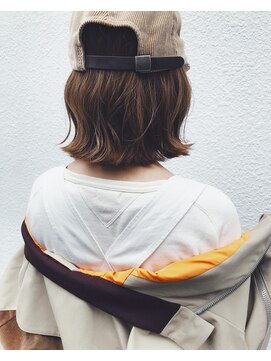 ヘルベチカ・ヘア(Helvetica hair) helvetica hair 2018 aw