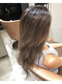 グレージュ×スパイラル巻き＿TREAT妙典