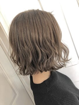 ロンドアベニール 北千住(Lond avenir) 【Lond avenir本田奈穂美】20.30代◎前下がり切りっぱなしボブ