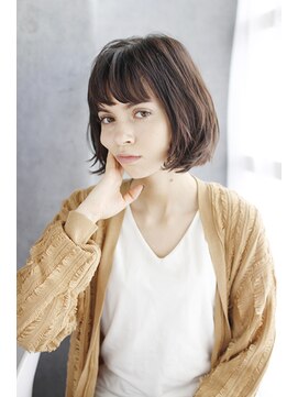 トランクイルバンカ(TRAN9UIL BANCA) 20代30代40代 ダークアッシュで大人ボブ【近江八幡】