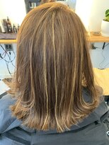 エム(M) メッシュ×カット