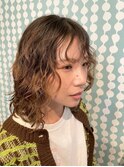無造作パーマ　レイヤーミディスタイル