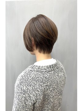 トップヘアー 中庄店(TOP HAIR fuapua) オークルカラー×ショートボブ【りり】