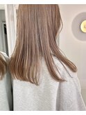ミルクティーベージュ