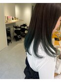 グリーンがポイントの裾カラー♪/デザインカラー/ロングヘア