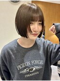 大人ボブ大人ショートボブ切りっぱなしボブ前髪あり前下がりボブ