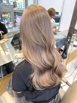 サンク 原宿 表参道(cinq)&nbsp;ミルクティーベージュハイトーンカラーブリーチありダブルカラー