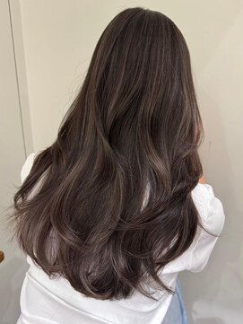 リティー バイ ジルブラン(Lity by JILBLAN) レイヤーカット/ハイライトカラー/イルミナカラー[鹿児島中央駅]