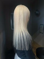 カシェル(cashel kishaba)&nbsp;『抜きっぱなしブロンド　ホワイトブロンド』