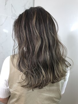 アヴァンスクロス あべのルシアス店(AVANCE.CROSS) ハイライト×グレージュ