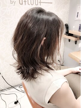 ミッシェル アフロート(michelle afloat) 20代30代40代50代小顔ラフ外ハネボブレイヤーこなれ動き丸み東京