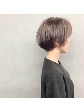 タグ(#tag) #グレーのショートボブ