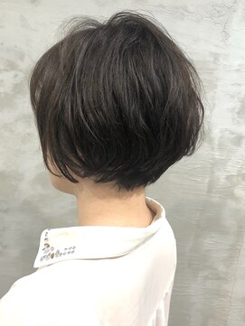 エスト 小倉(est) ショートボブ