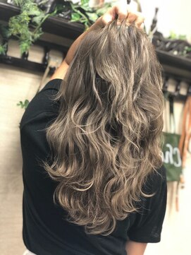 シェリー(cherie) カラーハイライト【cherie池袋】