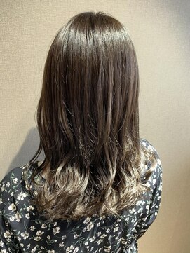 レイ 万博記念公園店(Ray) ミルクティーベージュ/暗髪/シルキーベージュ/ニュアンスカラー